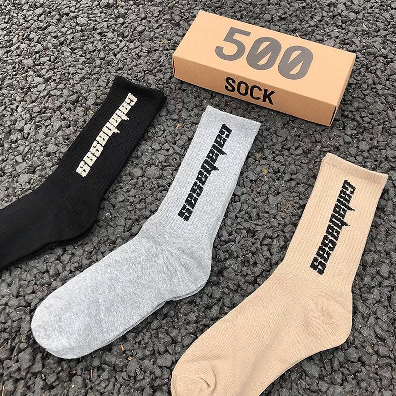 socks for yeezy 500 2