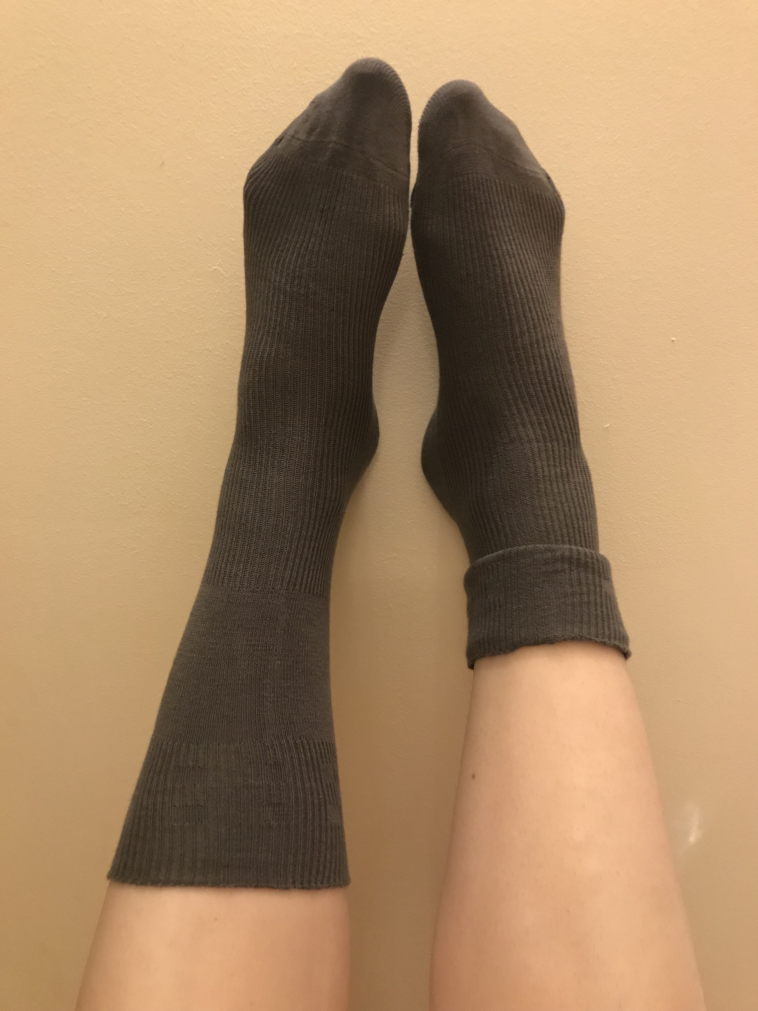 socks that aren't tight 2