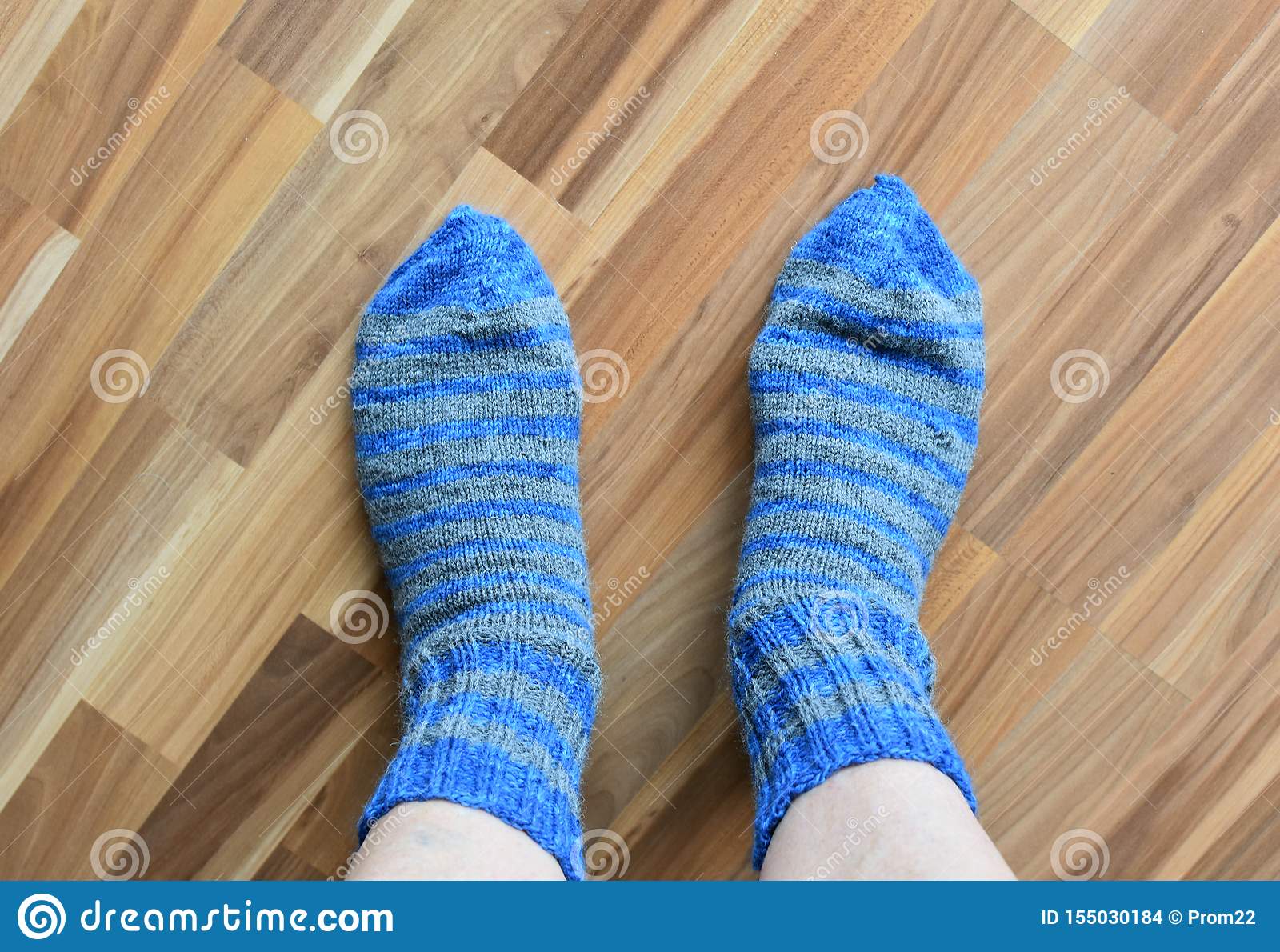 warm socks for elderly 2